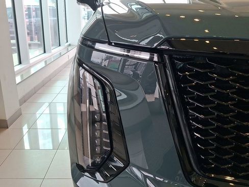 Used 2025 Cadillac Escalade V image 17