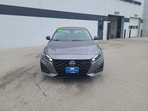 Used 2023 Nissan Altima 2.5 SR w/ SR Premium Package AWD/4WD image 10
