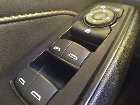 Used 2018 Chevrolet Traverse LT AWD/4WD image 27