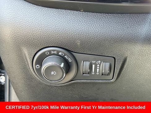 Used 2025 Jeep Compass Latitude w/ Altitude Special Edition AWD/4WD image 27