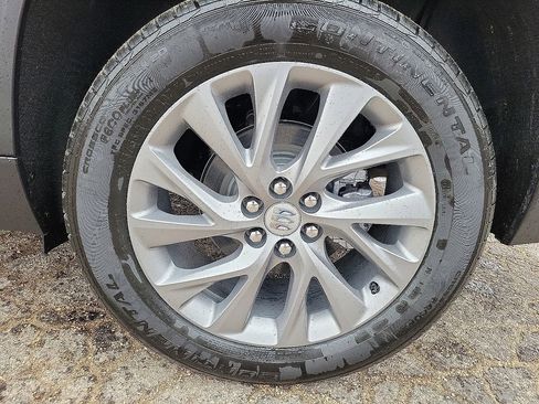 New 2026 Buick Enclave Preferred w/ Power Package image 10