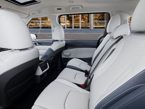 New 2026 Kia Carnival SX Prestige FWD image 19