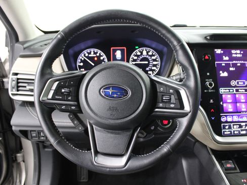 Used 2020 Subaru Outback Limited AWD/4WD image 9