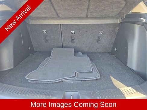 Used 2023 Buick Encore GX Select w/ Sport Touring Package FWD image 15