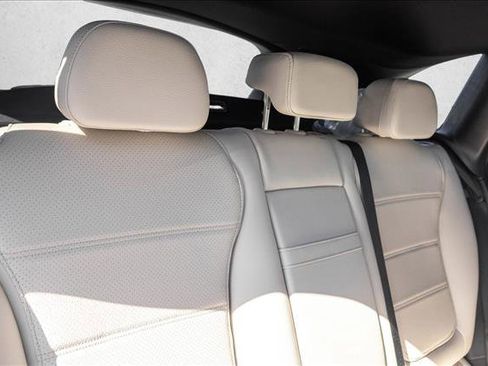 New 2026 Mercedes-Benz GLC 300 4MATIC image 24
