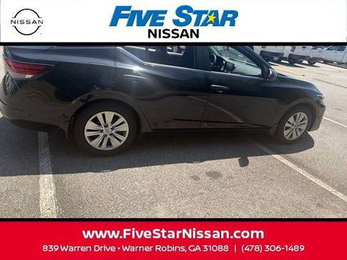Used 2025 Nissan Sentra S FWD image 7