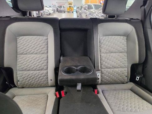 Used 2018 Chevrolet Equinox LS FWD image 13