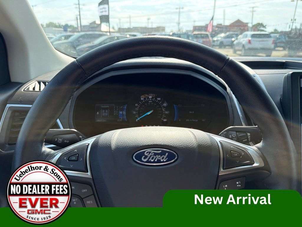 Used 2024 Ford Edge Titanium AWD/4WD image 26