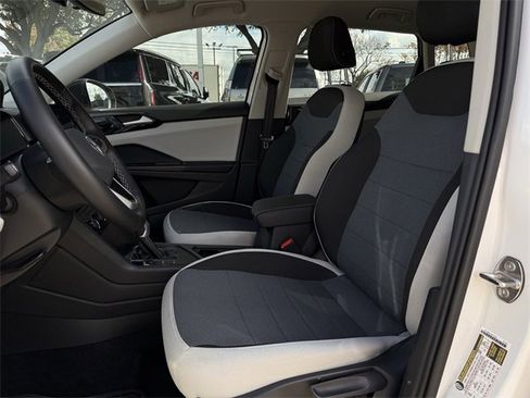 Used 2025 Volkswagen Taos S image 22