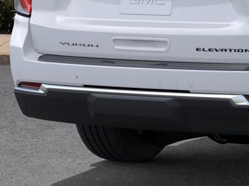 New 2026 GMC Yukon XL Elevation RWD image 14