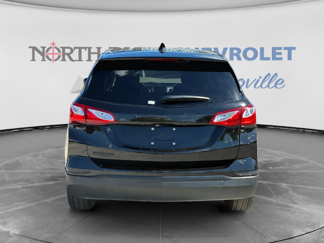 Certified 2021 Chevrolet Equinox LS w/ LPO, Blackout Package FWD image 4