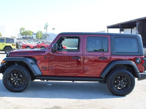 Used 2021 Jeep Wrangler Unlimited Sport AWD/4WD image 7