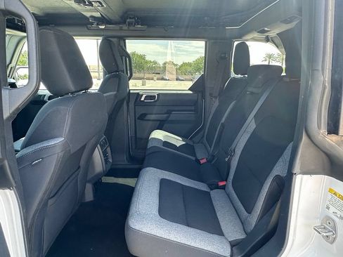 Used 2025 Ford Bronco Big Bend AWD/4WD image 16