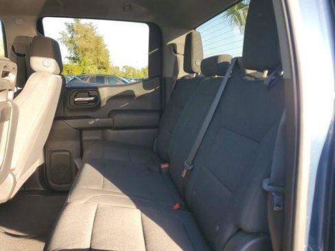 Used 2020 Chevrolet Silverado 1500 Custom w/ Custom Convenience Package image 19