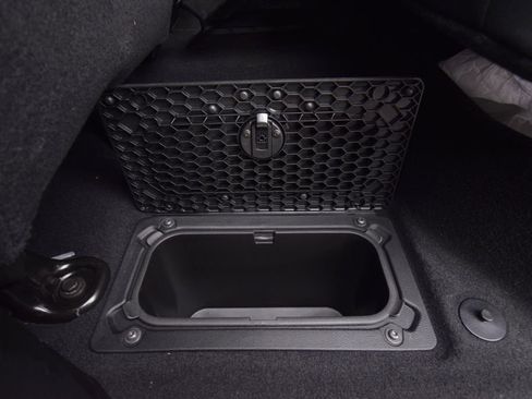 Used 2024 RAM 3500 Big Horn w/ Night Edition image 39