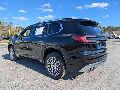 Certified 2025 GMC Acadia Denali w/ Super Cruise Package image 7