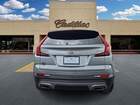 Used 2023 Cadillac XT4 Premium Luxury image 4