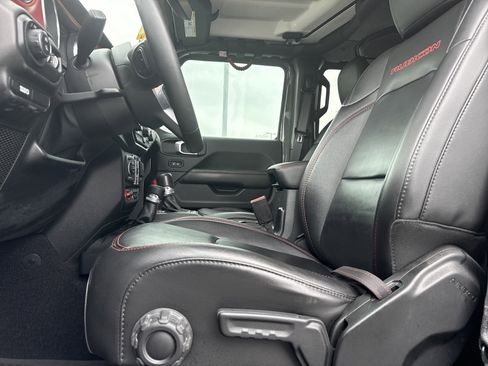 Used 2022 Jeep Gladiator Rubicon w/ LED Lighting Group image 17