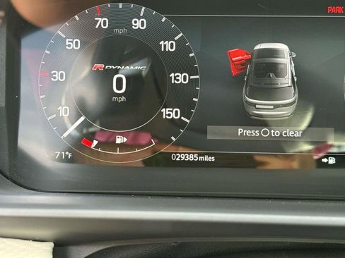 Used 2023 Land Rover Discovery S R-Dynamic image 29