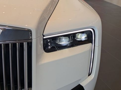 Used 2025 Rolls-Royce Cullinan AWD/4WD image 20