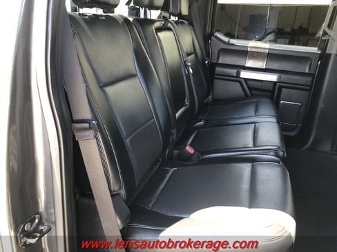 Used 2017 Ford F450 Lariat AWD/4WD image 22