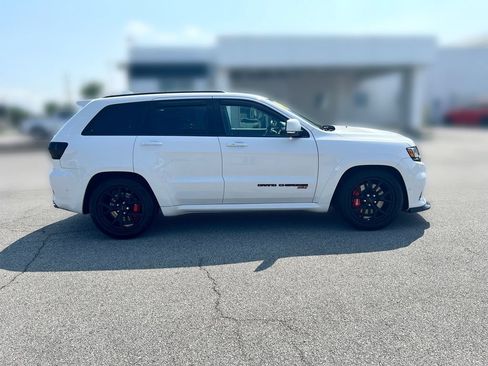 Used 2019 Jeep Grand Cherokee SRT AWD/4WD image 9