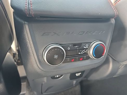 Used 2025 Ford Explorer ST AWD/4WD image 20