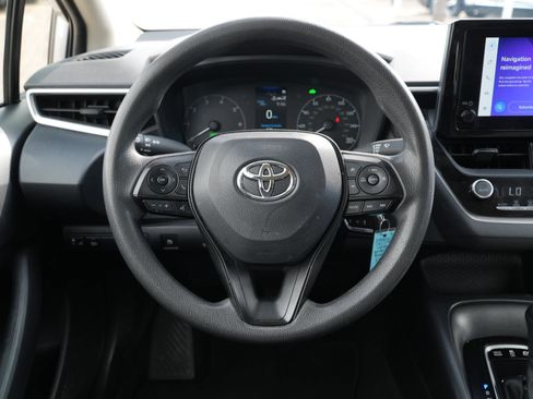 Used 2023 Toyota Corolla LE FWD image 19