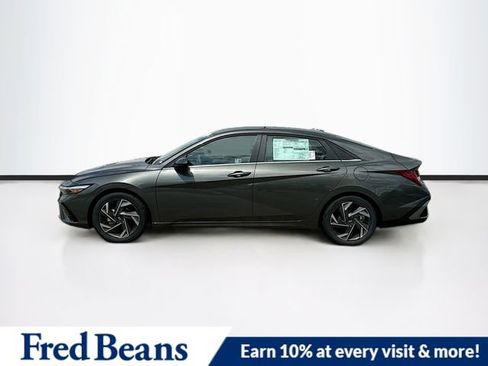 New 2024 Hyundai Elantra SEL w/ Convenience Package image 4