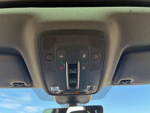 Used 2024 Audi Q3 2.0T Premium image 17