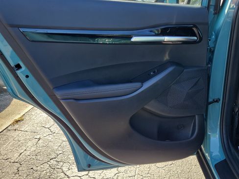 Used 2025 Kia Seltos S FWD image 10
