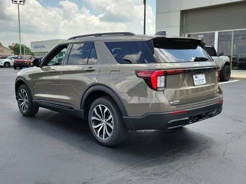 New 2026 Ford Explorer ST-Line AWD/4WD image 6