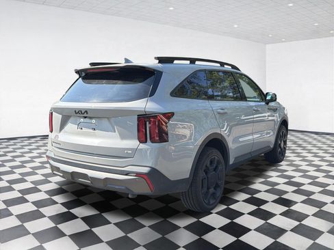 Used 2025 Kia Sorento X-Line EX AWD/4WD image 4