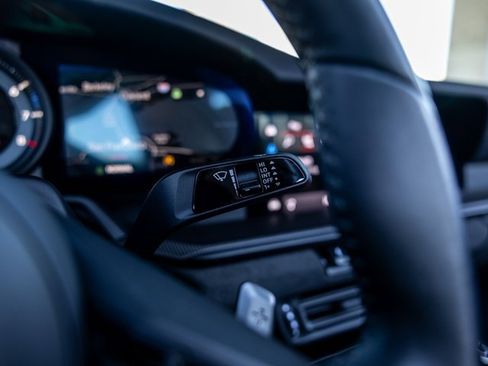 Used 2024 Porsche 911 Carrera 4 GTS image 36