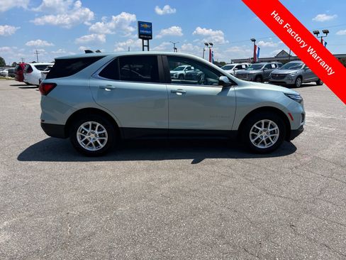 Used 2022 Chevrolet Equinox LT AWD/4WD image 6