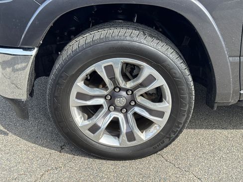 Used 2023 RAM 1500 Limited image 10