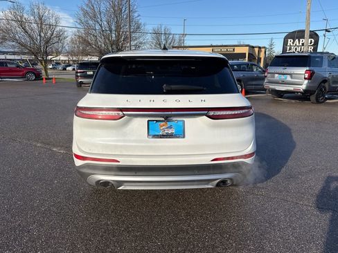 Used 2023 Lincoln Corsair AWD w/ Equipment Group 101A image 4