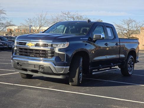 Used 2022 Chevrolet Silverado 1500 LT image 15