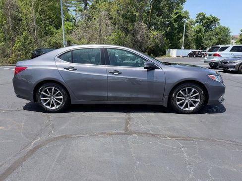 Used 2020 Acura TLX FWD image 5