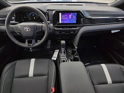 Certified 2026 Toyota Camry SE FWD image 13