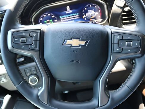 Used 2025 Chevrolet Silverado 2500 High Country w/ High Country Premium Package AWD/4WD image 23