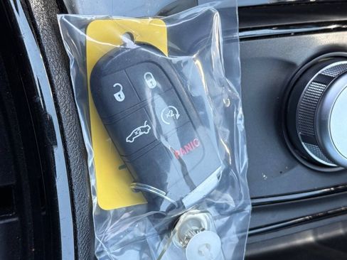Used 2021 Chrysler 300 S RWD image 12