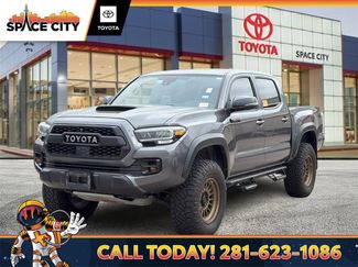 Used 2020 Toyota Tacoma TRD Pro video 1