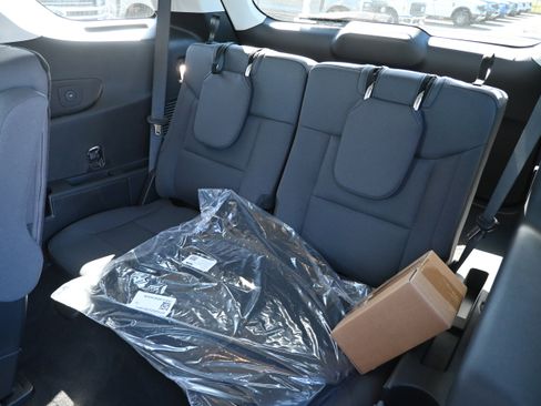 New 2026 Ford Explorer Active image 34