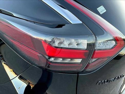 Certified 2024 Nissan Murano SV w/ SV Midnight Edition Package image 27