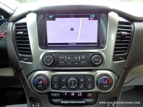 Used 2017 Chevrolet Tahoe LT AWD/4WD image 15