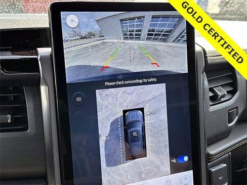 Certified 2023 Ford Expedition Max Platinum image 16