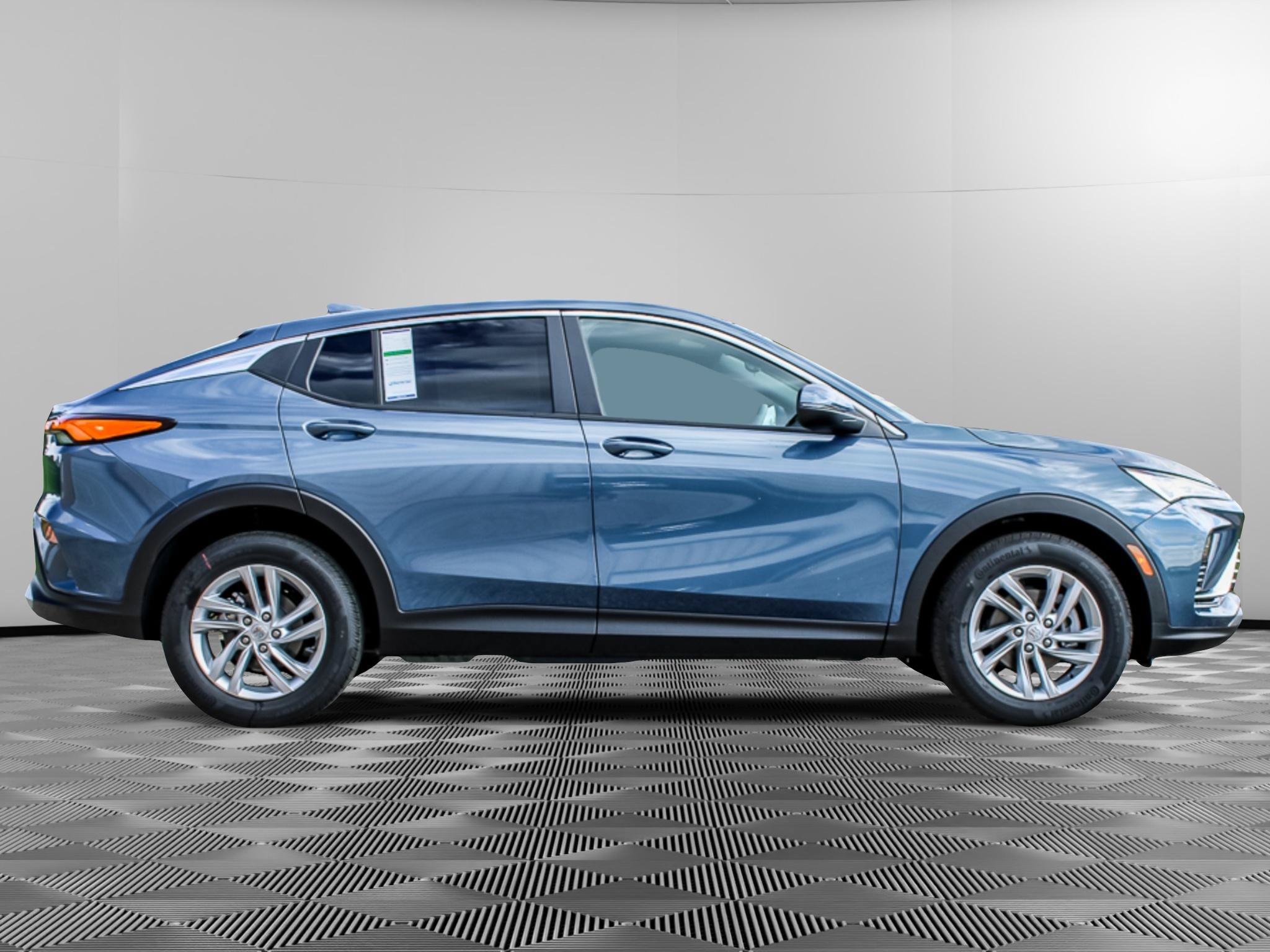 New 2026 Buick Envista Preferred FWD image 2