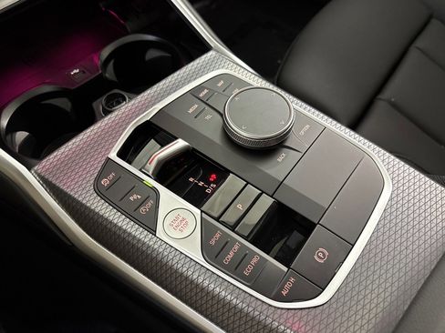New 2026 BMW 330i Sedan w/ M Sport Package image 17