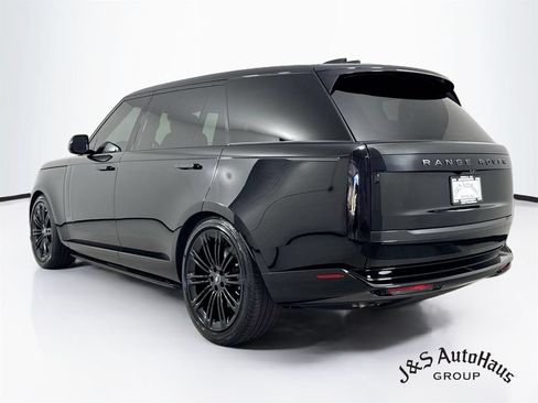 Used 2024 Land Rover Range Rover Long Wheelbase SE AWD/4WD image 5